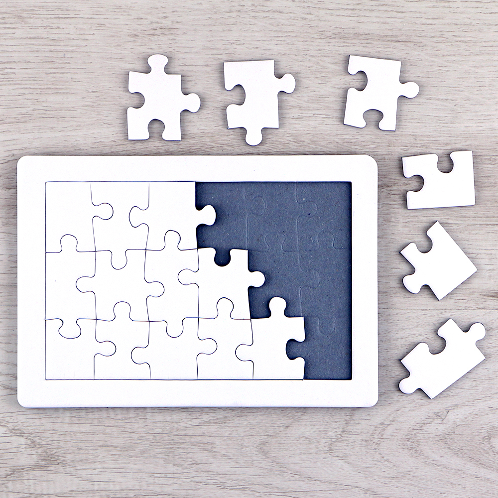 Blank tray puzzle